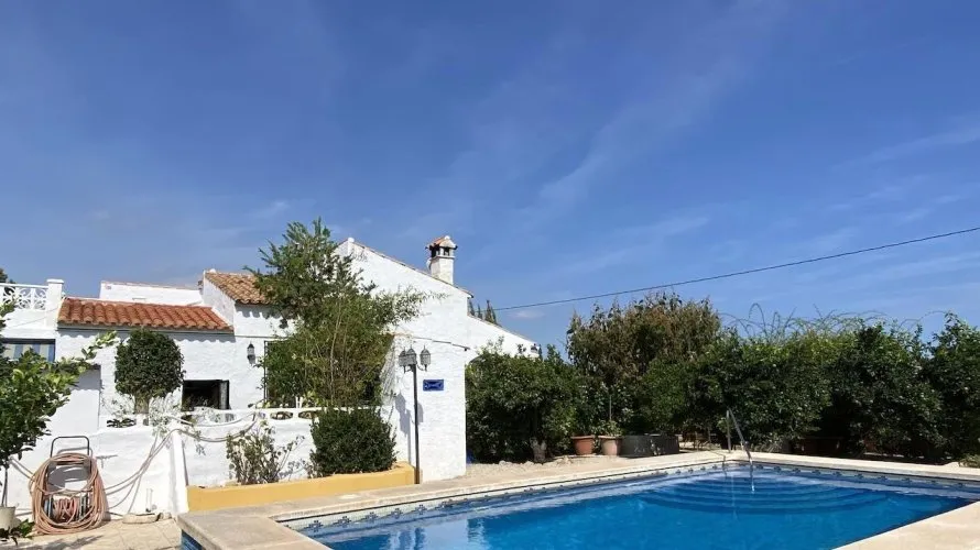 Villa de 4 dormitorios en L'Alfàs del Pi, España No. 31942 № 24