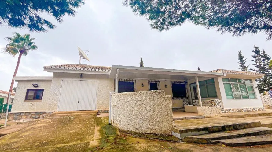 Villa de 3 dormitorios en Los Balcones, España No. 32039 № 7
