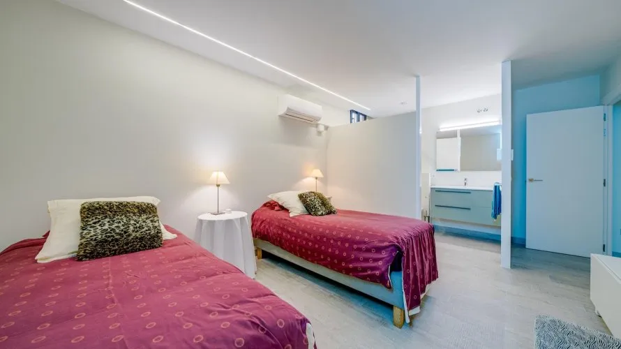 Villa de 5 dormitorios en Finestrat, Spain No. 31945 № 6