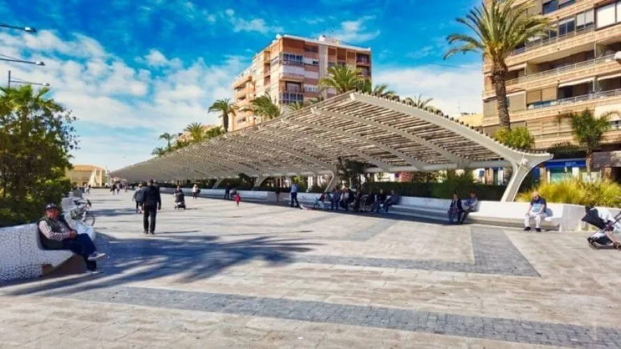 Villa de 3 dormitorios en Torrevieja, España No. 31910 № 4