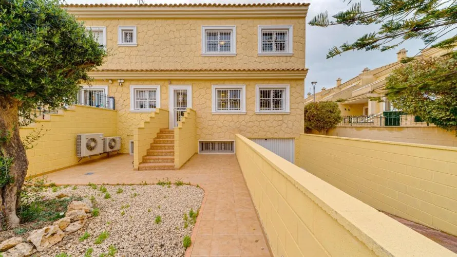 Bungalow de 5 dormitorios en Los Altos, Spain No. 32002 № 22