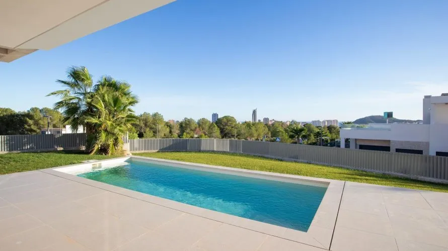 Villa de 4 dormitorios en Finestrat, España No. 32067 № 28