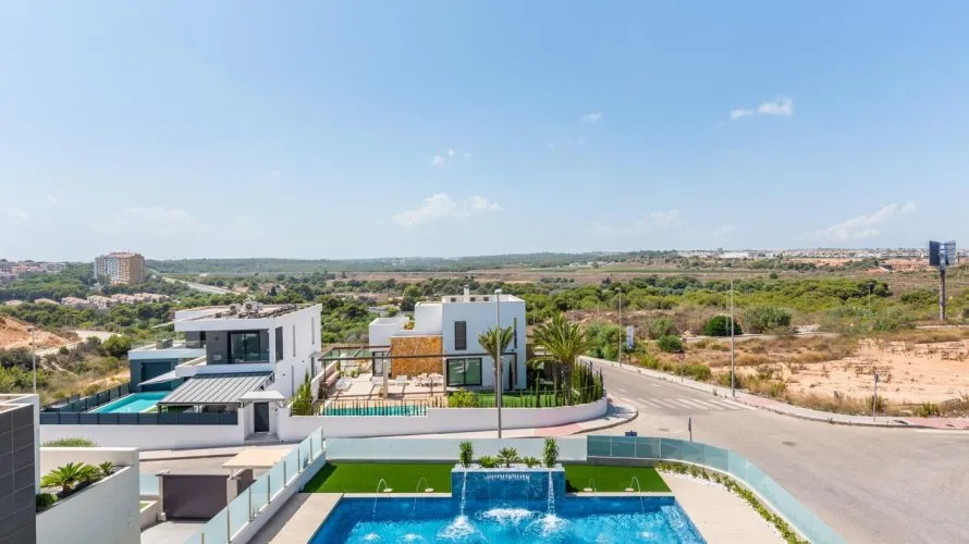 Villa de 3 dormitorios en Campoamor, España No. 32033 № 26
