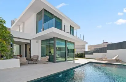 Villa de 3 dormitorios en Benidorm, Spain No. 32266