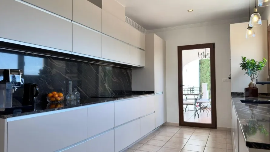 Villa de 500m² en Altea, Spain No. 32288 № 15