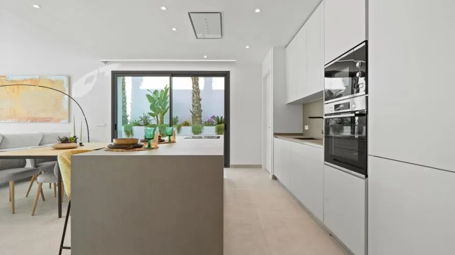 Villa de 3 dormitorios en Benidorm, España No. 32266 № 3