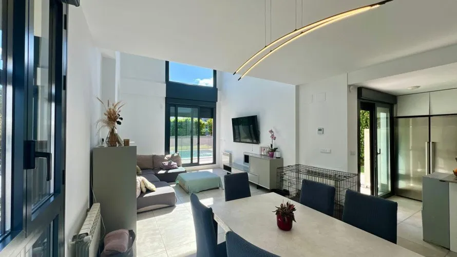 Villa de 3 dormitorios en Bétera, España No. 32363 № 13