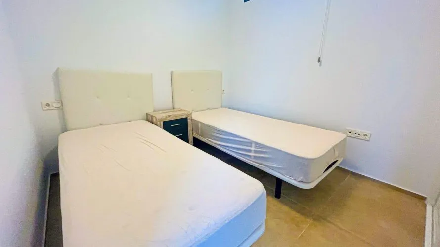 Villa de 5 dormitorios en La Zenia, España No. 32327 № 6