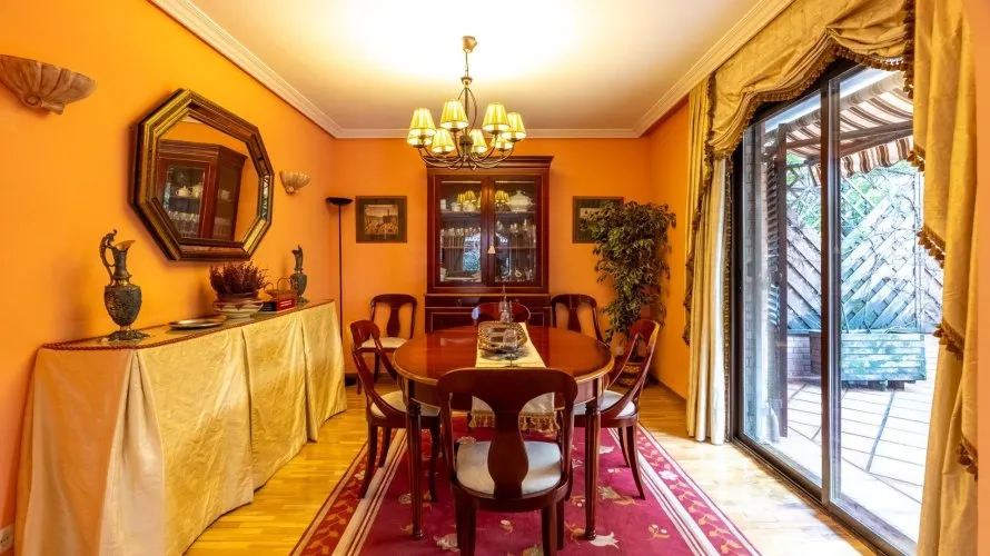 Сasa de 6 dormitorios en Madrid, España No. 32357 № 7