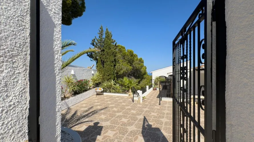Villa de 3 dormitorios en La Nucia, España No. 32367 № 4