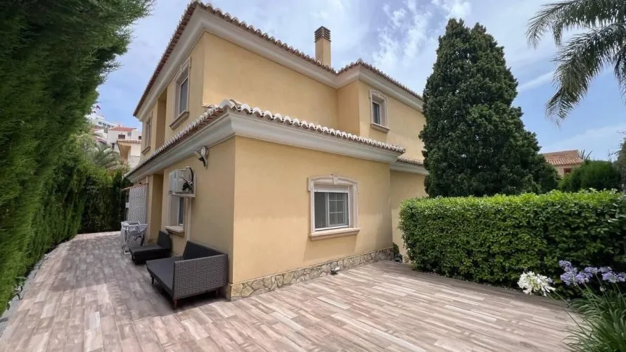 Villa de 5 dormitorios en Cullera, España No. 32400 № 26