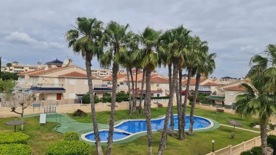 Bungalow de 58m² en Torrevieja, España No. 32440 № 21