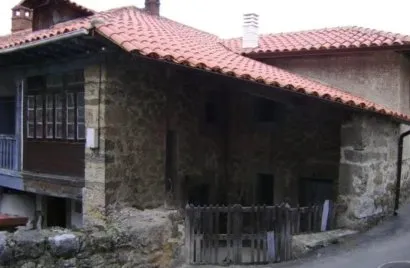 Villa de 71m² en Oviedo, España No. 32453