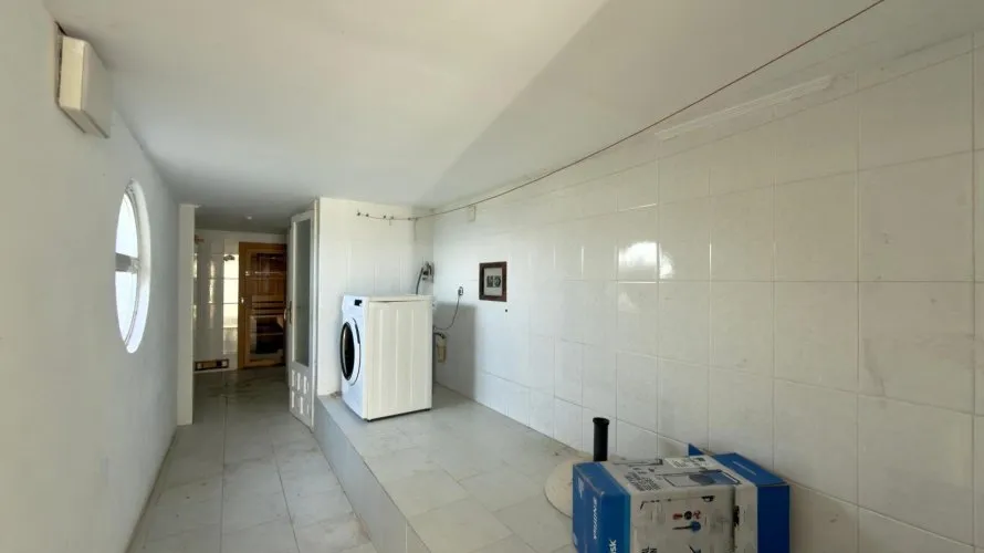 Villa de 7 dormitorios en Benidorm, España No. 32434 № 19