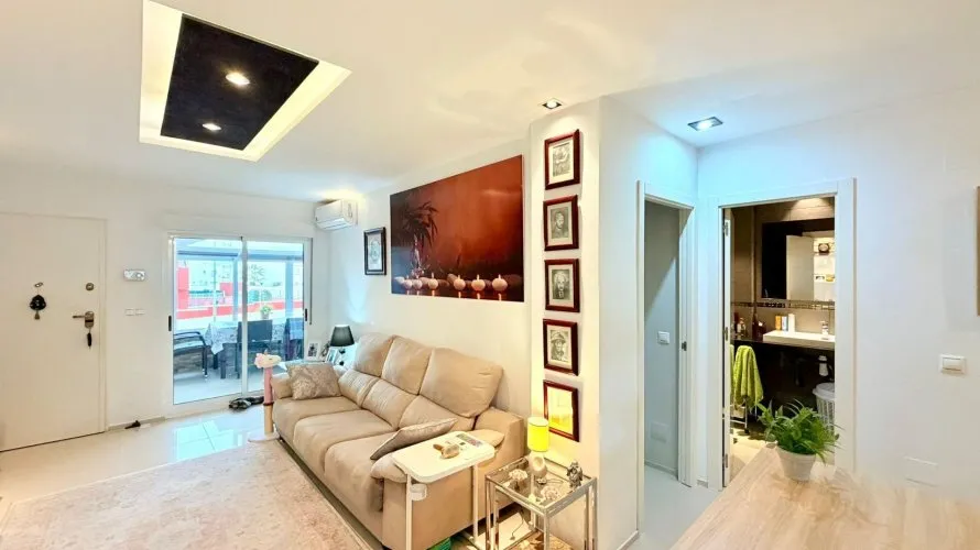 Bungalow de 2 dormitorios en La Florida, España No. 32449 № 20