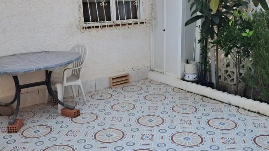 Bungalow de 2 dormitorios en Torrevieja, España No. 32444 № 11