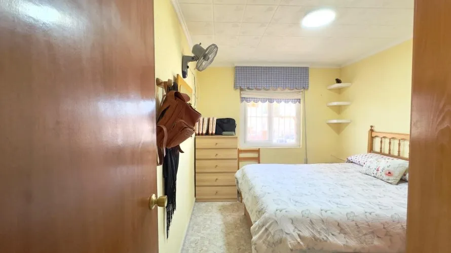 Bungalow de 1 dormitorio en Torrevieja, España No. 32464 № 13
