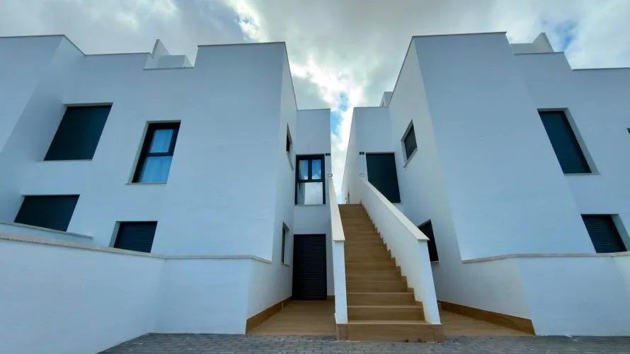 Bungalow de 3 dormitorios en Finestrat, España No. 32376 № 28