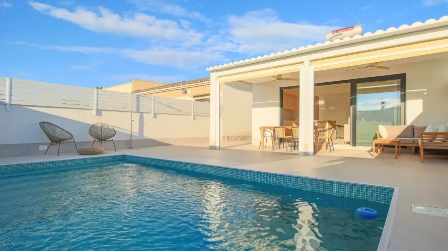 Villa de 102m² en Torrevieja, España No. 32415 № 2