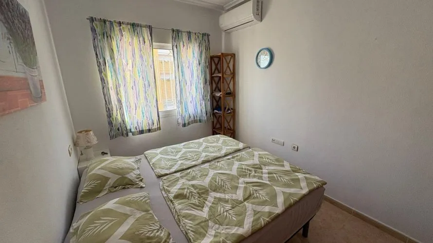 Сasa de 2 dormitorios en Alicante, España No. 32448 № 9
