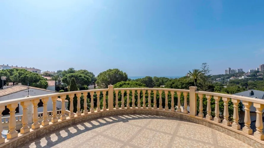 Villa de 4 dormitorios en Campoamor, España No. 32372 № 8