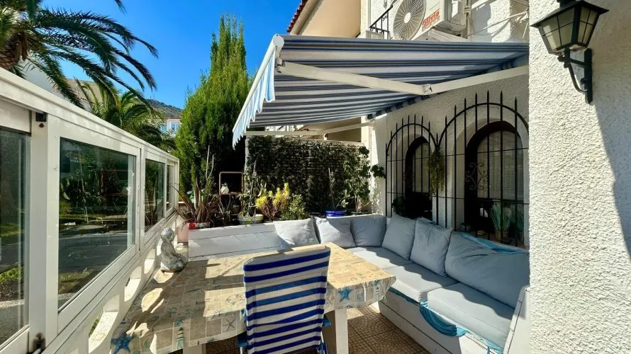 Bungalow de 3 dormitorios en L'Alfàs del Pi, España No. 32431 № 10