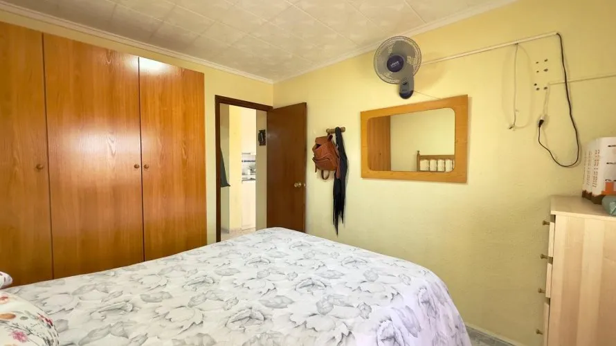Bungalow de 1 dormitorio en Torrevieja, España No. 32464 № 12