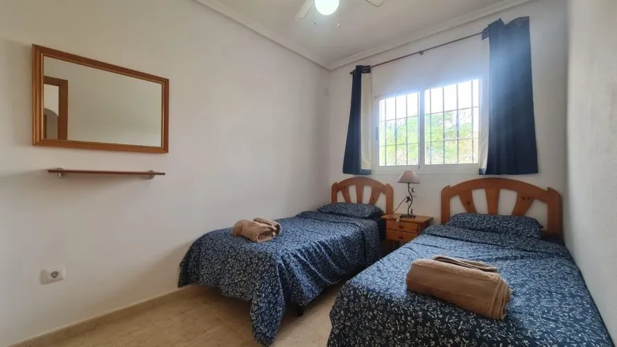 Bungalow de 58m² en Torrevieja, España No. 32440
