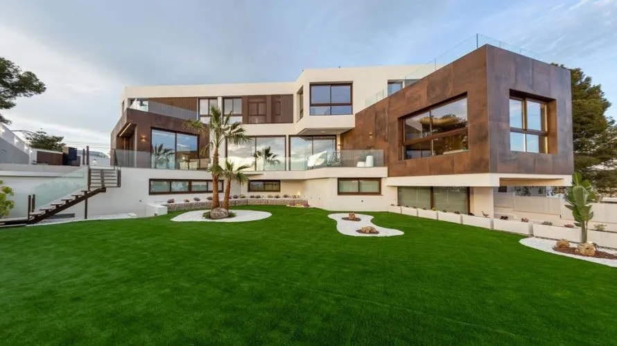 Villa de 4 dormitorios en Benidorm, España No. 32436 № 5