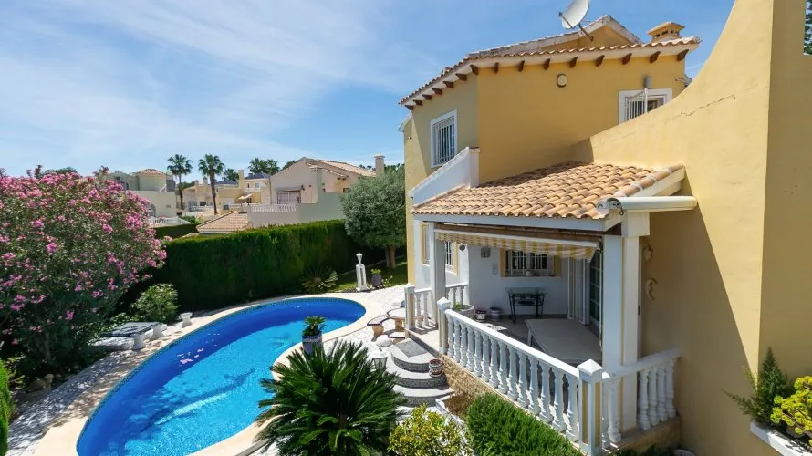 Villa de 194m² en Alicante, España No. 32380 № 26