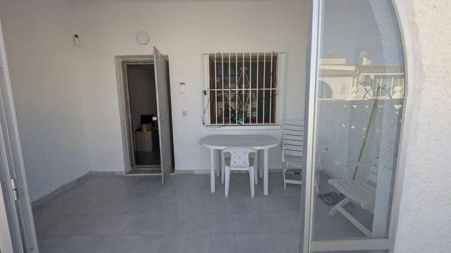 Bungalow de 1 dormitorio en El Chaparral, España No. 32465 № 6