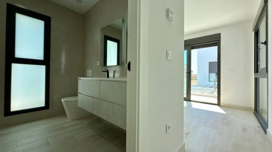 Villa de 4 dormitorios en Mutxamel, España No. 32519 № 11