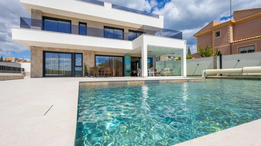 Villa de 234m² en Torrevieja, España No. 32581 № 5