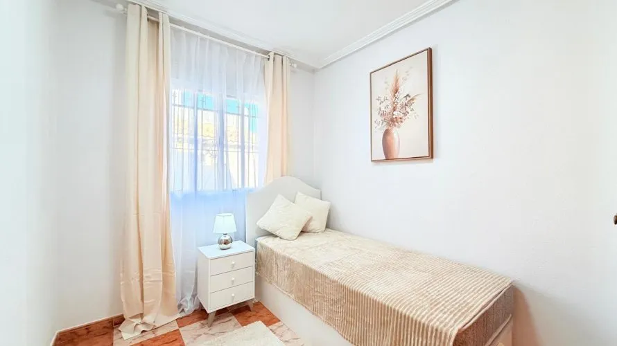 Сasa de 2 dormitorios en Campoamor, España No. 32543 № 9