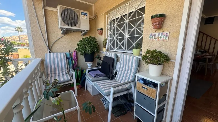 Сasa de 2 dormitorios en Torrevieja, España No. 32542 № 19