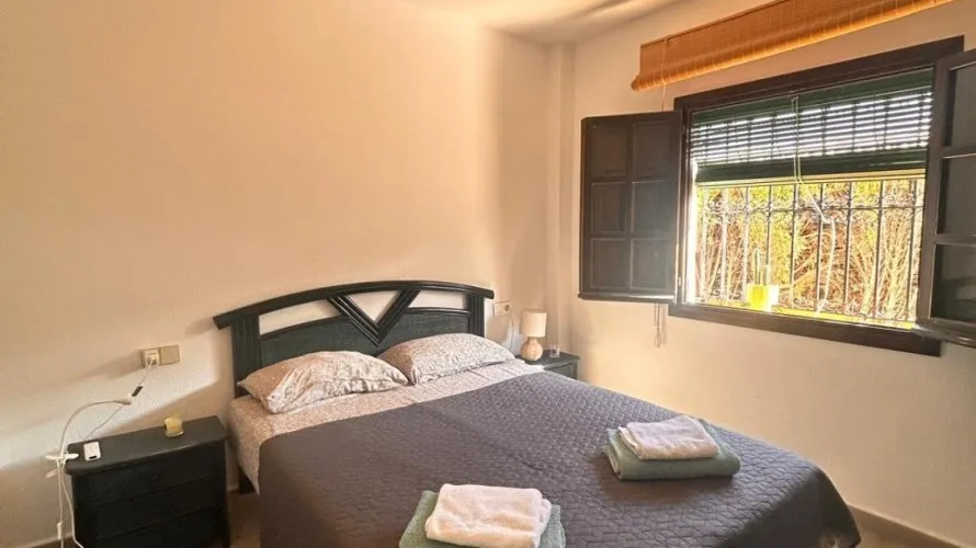 Bungalow de 2 dormitorios en Torrevieja, España No. 32553 № 24