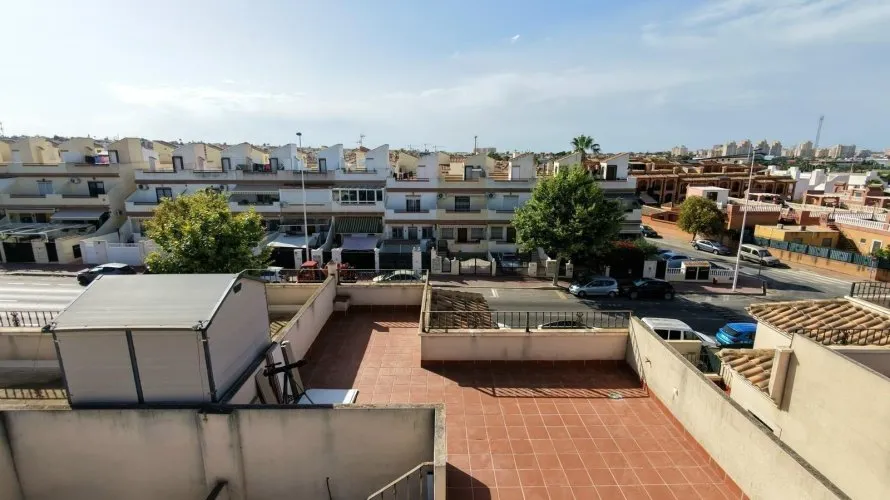 Villa de 114m² en Torrevieja, España No. 32576 № 2