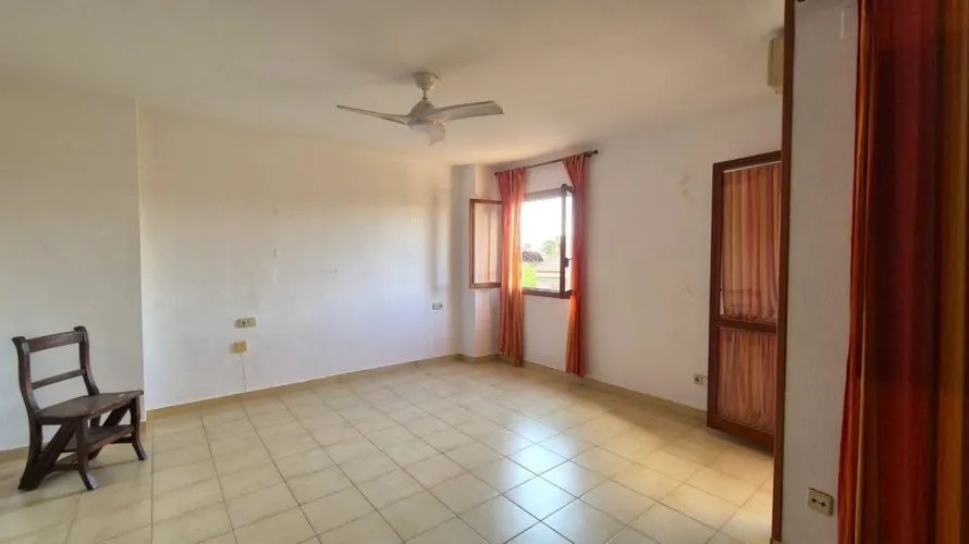 Сasa de 4 dormitorios en San Juan, España No. 32610 № 4