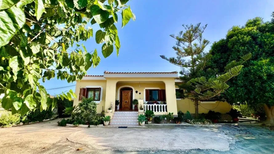 Villa de 3 dormitorios en Daya Vieja, España No. 32555 № 25