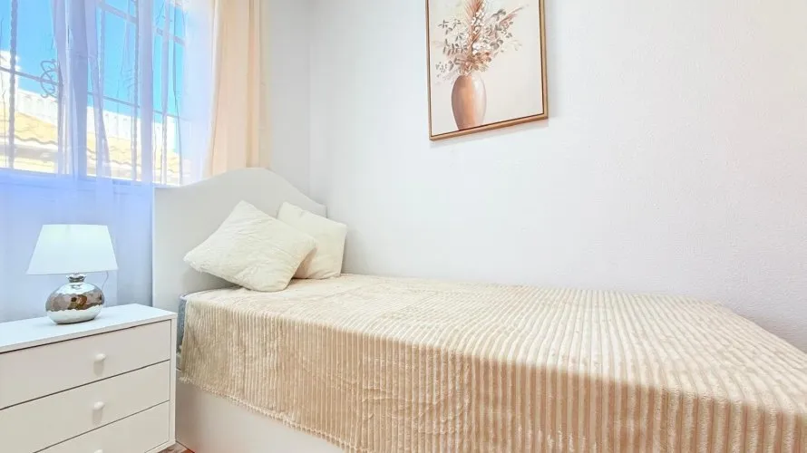 Сasa de 2 dormitorios en Campoamor, España No. 32543 № 8