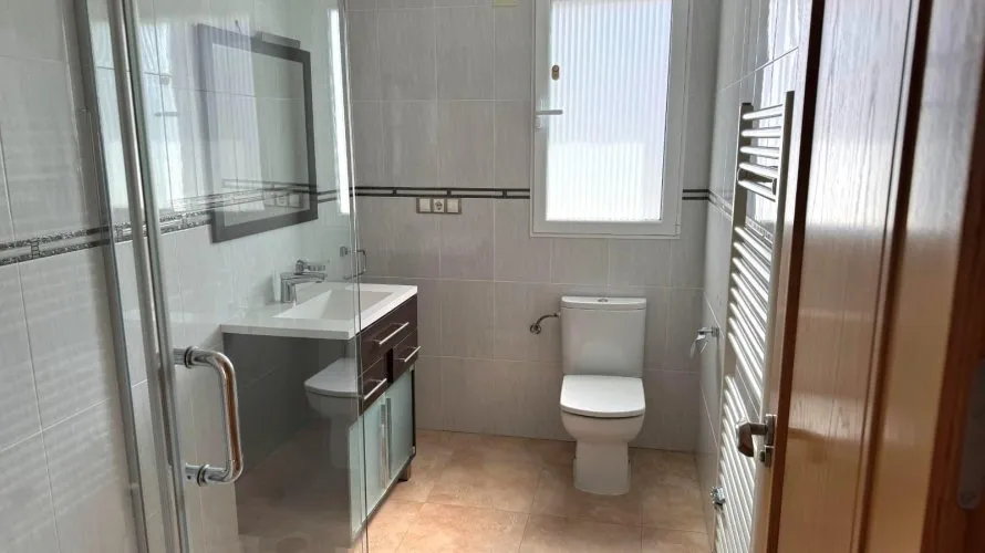 Сasa de 4 dormitorios en Totana, España No. 32554 № 1