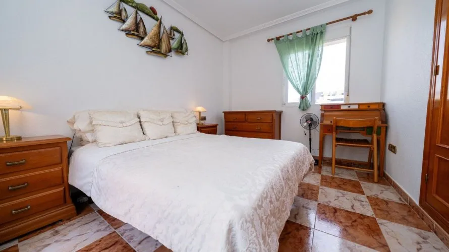Villa de 96m² en La Zenia, España No. 32613 № 1