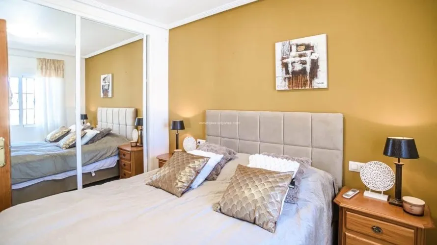 Villa de 3 dormitorios en Guardamar del Segura, España No. 32606 № 6