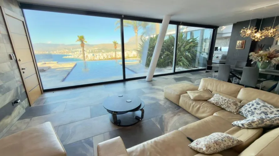 Villa de 5 dormitorios en Benidorm, España No. 32608 № 13