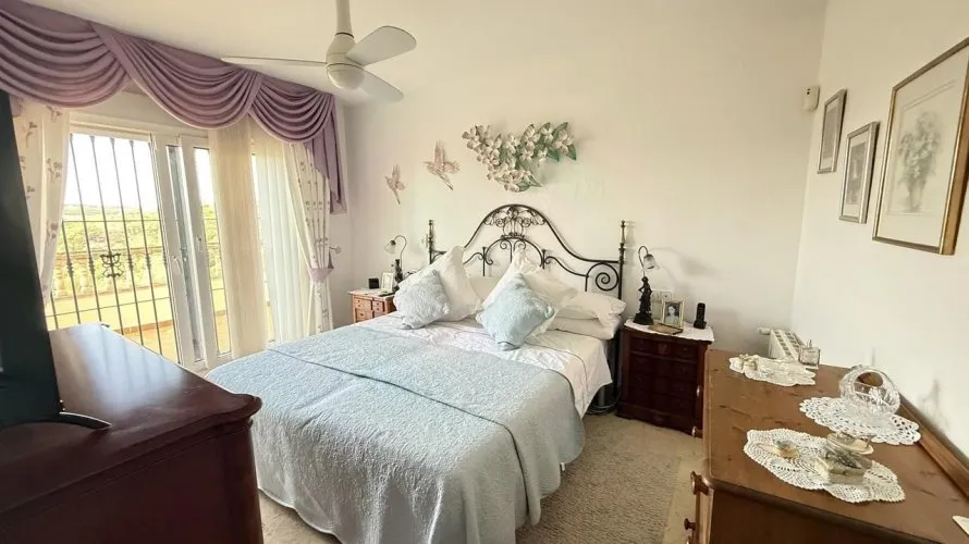 Villa de 220m² en Alicante, España No. 32618 № 9