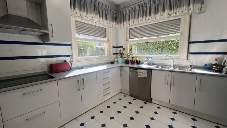 Villa de 352m² en Dénia, España No. 32559 № 21