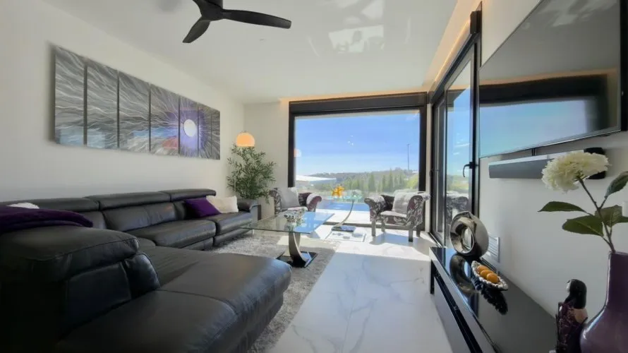 Villa de 3 dormitorios en Finestrat, España No. 32677 № 17