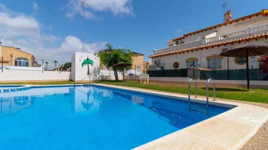 Сasa de 85m² en Alicante, España No. 32659 № 2