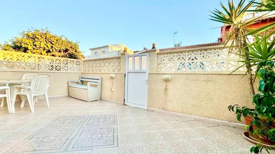 Сasa de 3 dormitorios en Torrevieja, España No. 32658 № 19