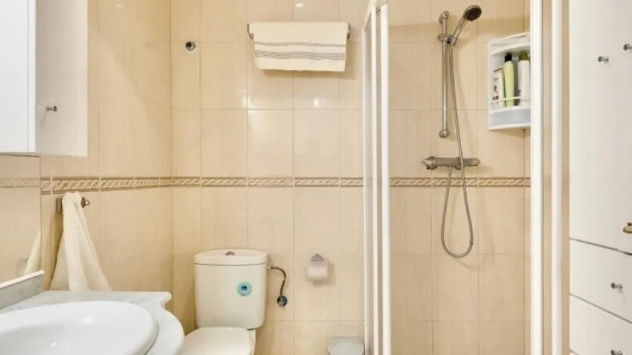 Сasa de 3 dormitorios en Torrevieja, España No. 32658 № 12
